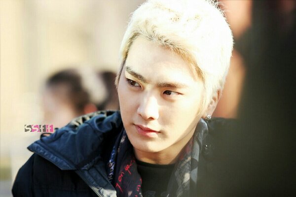 SSFF_official's tweet photo. 130208 뮤직뱅크 하이터치 이벤트 포스가 ㄷㄷ한 세준오빠!( @Togoo90 ) 언제나 잘생기셨습니당 ㅠ_ㅠ http://t.co/ks4Lwfjs