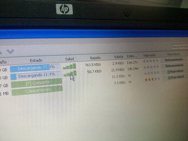 creeloyasisera's tweet image. Bajando #FibertelEvolution va! @fibertel