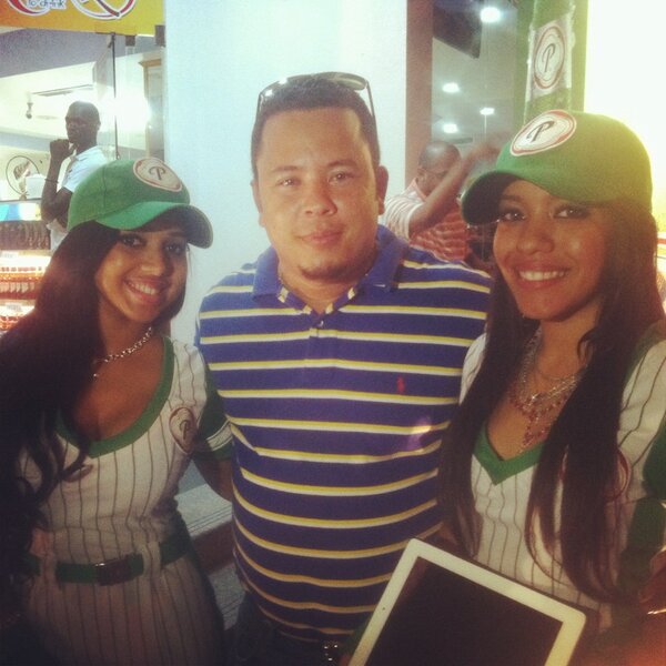CervPresidente's tweet photo. ¡Ya @RaulCabrera tiene su boleto al #ClasicoMundialDeBeisbol ! http://t.co/OZbYfOPY