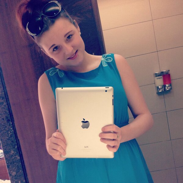 harmony_xkay's tweet photo. #India #SubaHotel #Sun #Hot #LoveLife !!!!!!! http://t.co/ENfcNORi