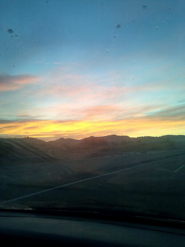ElisabethArenas's tweet photo. Diamonds in the sky http://t.co/9GYSDLNh