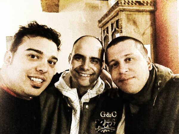 budyaby's tweet photo. Con la familia comiendo en Pedraza,nos vamos a poner como el kiko!!!!akakakakakaak http://t.co/PueCCF2v