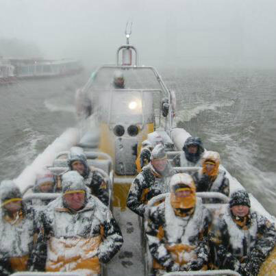 the4twocup's tweet photo. "@ThamesRIBExp: So Apparently Britian is set for more crazy weather its sNOw problem for us but are u brave enough? http://t.co/fiXrXwu9"