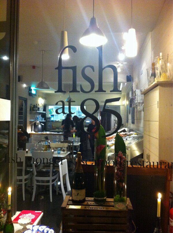 Fishat85's tweet photo. If you want to book or buy fish from @Fishat85 rest assured that our fish contains 0% seahorse! #shoplocal RT http://t.co/zRDquJA7