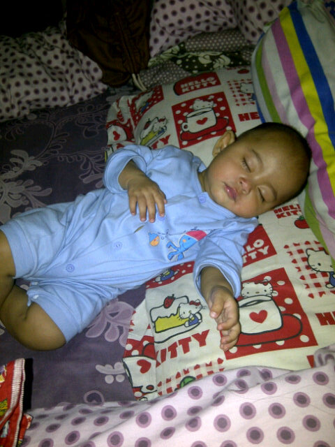 rellyndema's tweet photo. Aduh cantiknya,aq save yach mi.,RT @ciciliafc: You're my everything @mahiroKF :* (っ˘з(˘⌣˘ ) http://t.co/8OhKeTbC