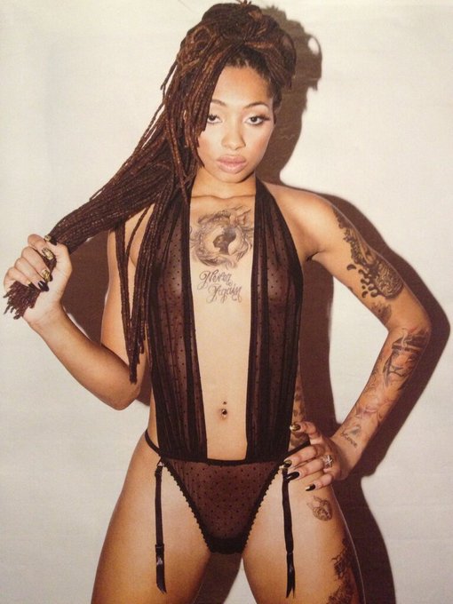 Dutchess Lattimore’s pics and videos