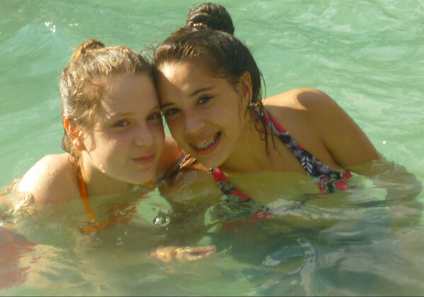 BritosNady's tweet photo. Te quieroo @camilabritos12 http://t.co/ta8lNFJr