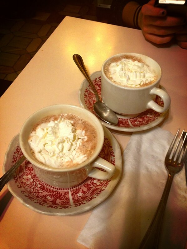 aBell999's tweet photo. #nemo @sarah_podolsky http://t.co/9bQYWa3X