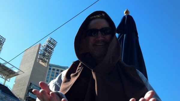 Padre Peter dons the Monks Robe at #SDFanFest. #PeterSeidler @Padres Owner ROX!!!