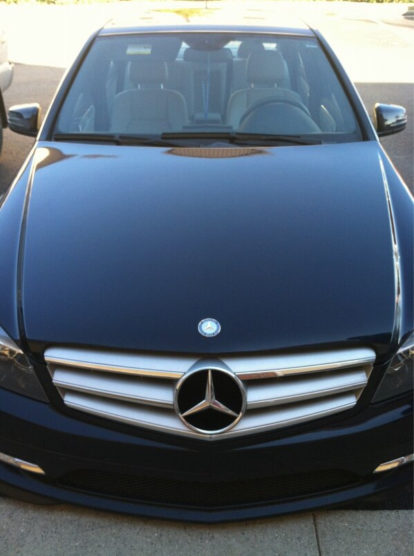 VincentMelanie's tweet photo. Momma Vincent's New Wheels. #so happy. :). http://t.co/2pn45H1k