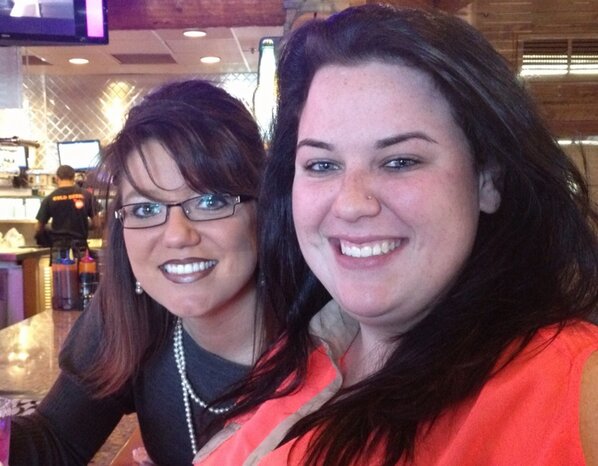 alysonrh3's tweet photo. Happy 21st Birthday to my Lil Sister @Allpalllll #tobe21again http://t.co/zXYvDONm