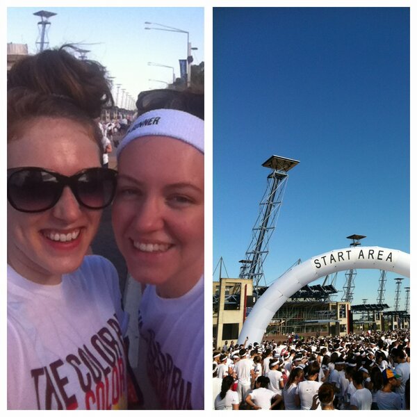 Dusty Sunday #colourrunaus fun with <a href="/becbecface/">becbecface</a> and <a href="/rotub/">rotub</a> weeee!!