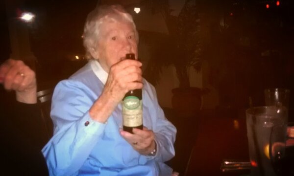 prusinowski's tweet photo. Just got this text from my g-ma, 84 y/o and still loving the @dogfishbeer #grandmomsareawesome http://t.co/kBeKQu1Q