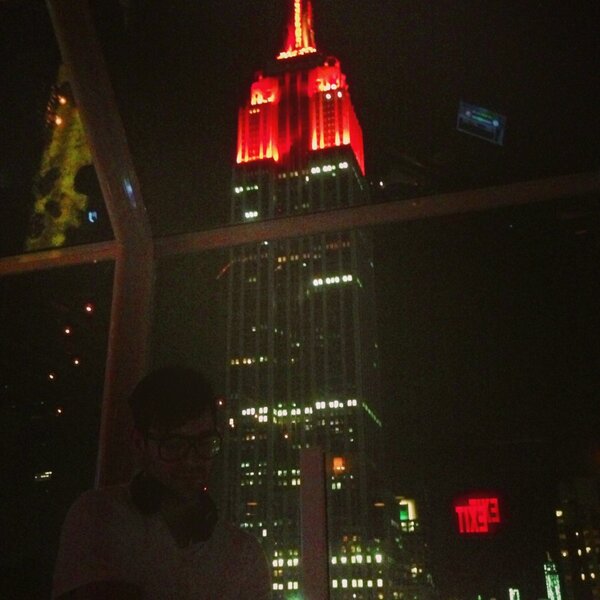 Alyssiacolette's tweet photo. #nyfw @strandhotelny @adamsubtractem1 nobody better http://t.co/RMy97e8a