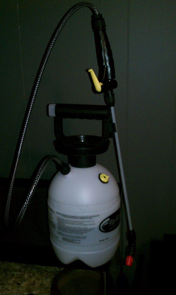 MikesBallPython's tweet image. Makes cleaning and filling up water bowls much more easier.