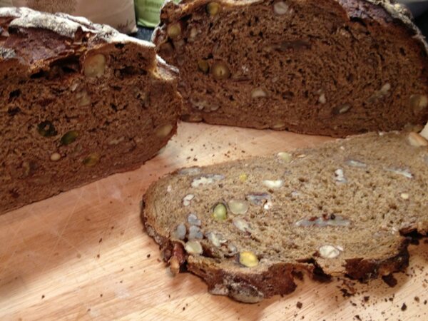 cakebombgirl's tweet image. Nut loaf following @Hollywoodbaker recipe! #nutbread #bread