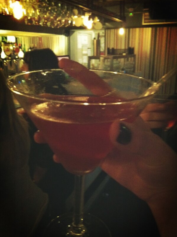 lolaskew's tweet photo. Aren't we clever @Jenn_A_Malley http://t.co/atzSjJYK