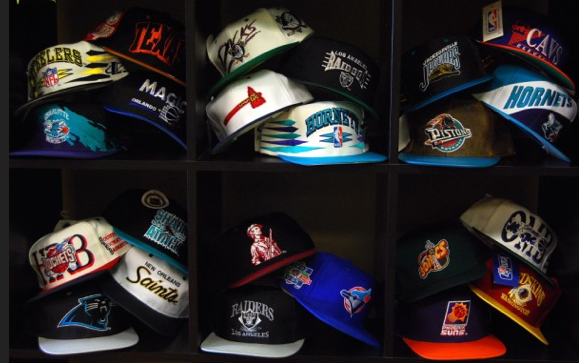 Dutchiefashion's tweet photo. RT als je een snapback wilt! <3 http://t.co/RgYwsT22