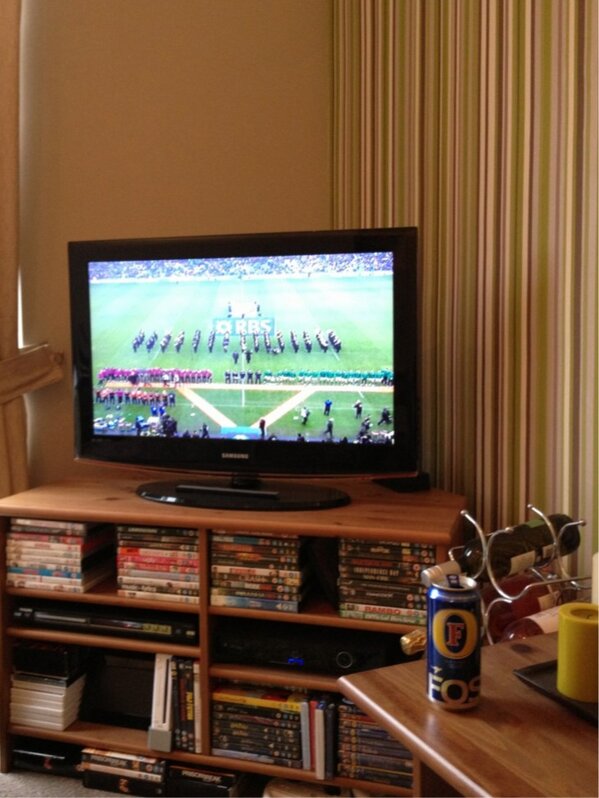 chickenjnr's tweet photo. Rugby on! Beer ready! Girls cleaning! Come on England! http://t.co/phYnvh2T