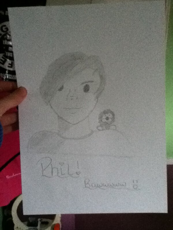 BeccasDrawings's tweet photo. It's @AmazingPhil hope you like it does it look like you tell me what you think :) http://t.co/VJZrZXyJ