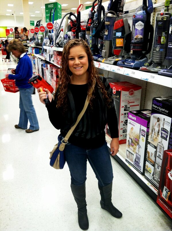 justintkirby's tweet image. Well @HannahLK1337 is going crazy on the scanner for the registry #scanitall