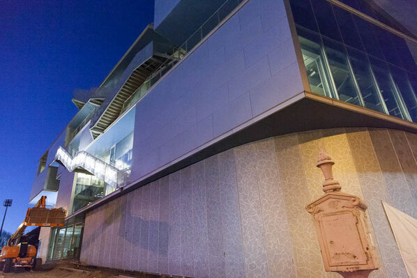 broadwaywalk's tweet photo. Rose Tinted Building by Olga Mazurkiewicz Direct-Link to the Online-Gallery:  http://t.co/SBl6nw1A http://t.co/lkhFPjnj