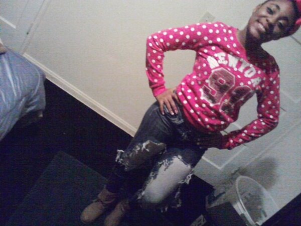 TeamDarkskinHoe's tweet photo. My Beautiful Girlfriend (: http://t.co/fbfYN5dF