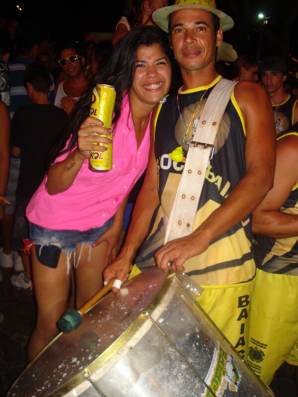 Thaise_Go's tweet photo. Bloco do Baiacu - Florianopolis -SC http://t.co/8g7ghnng