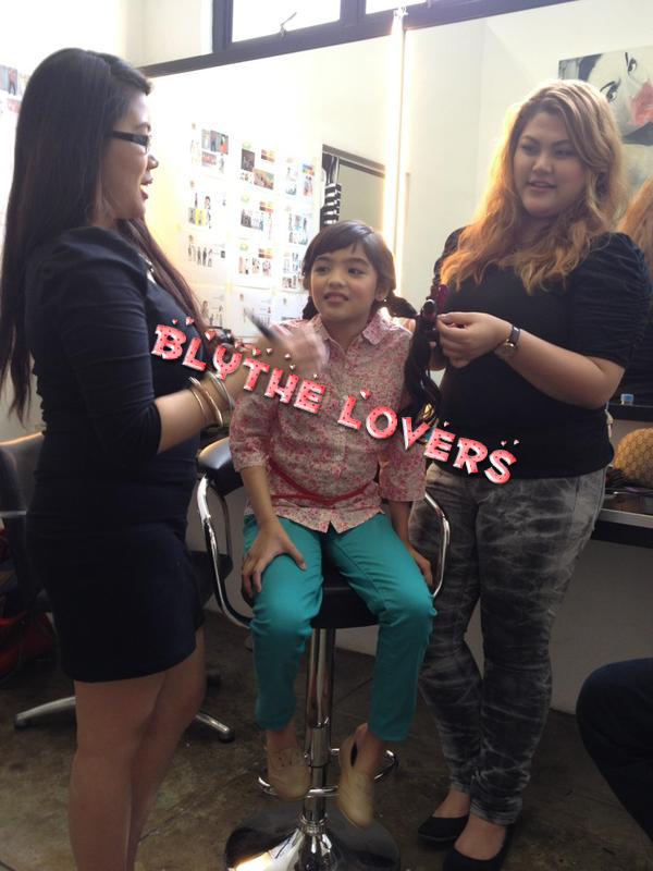 iamandreYEAH_b's tweet image. Make Up!!!!! #moosegear #moosegirl

Ate Katrina♥