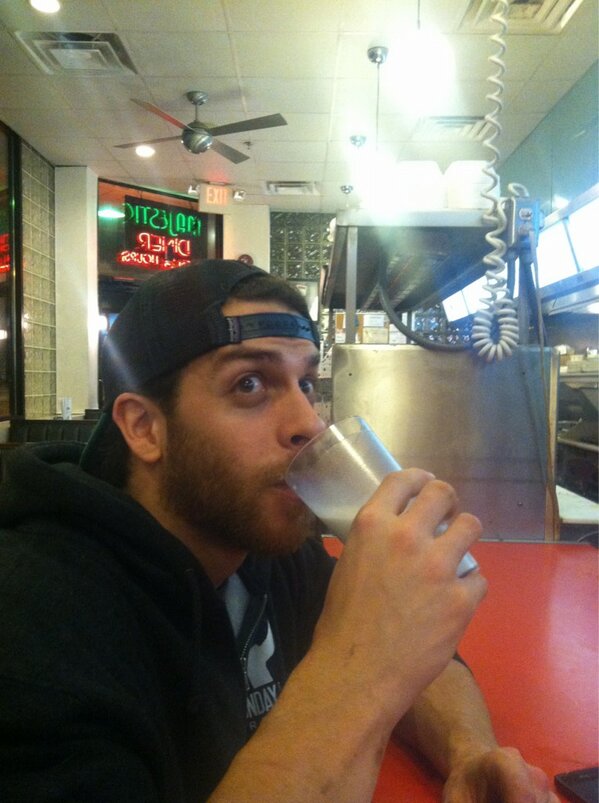 Starr_Miller's tweet photo. When your boyfriend loves milk at 1am http://t.co/H54p5abD