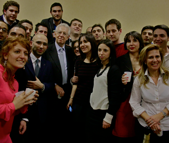 SenatoreMonti's tweet photo. I miei ringraziamenti a ST http://t.co/MTbKC9TnoL