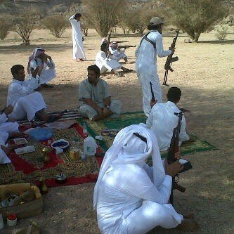قبائل الجنوب مايحمينا الا إنا