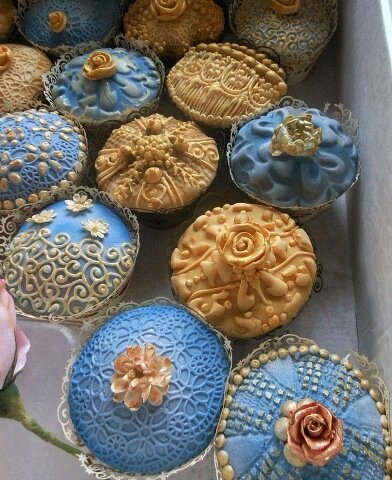 callihops's tweet photo. Vintage cupcakes#vintage#cupcakes#http://www.facebook.com/callicious # http://t.co/PT9N0k6Bgz# http://t.co/rgxCpZ9nQf