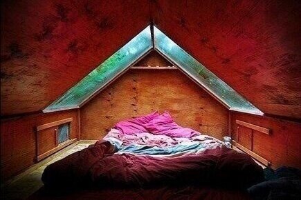 meencantas's tweet photo. Dormir contigo un dia de tormenta aqui y yo cuidando de ti,piensalo http://t.co/G187T3auIL