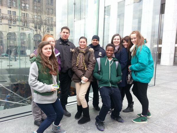 estaffieriSTW's tweet photo. New York 2013 NYPD http://t.co/gmcCRfWIDG