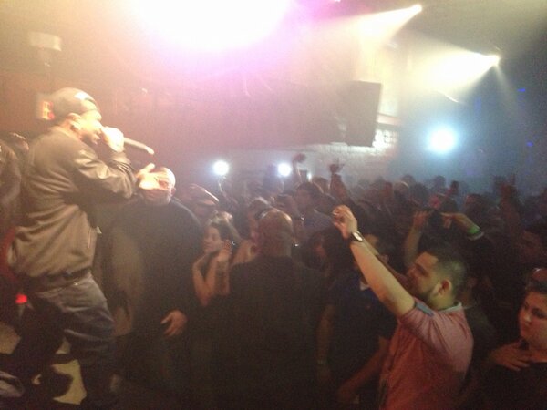 ClubChrome's tweet photo. Killing it @clubchrome @chamillionaire live!!! http://t.co/puAPlqVa76