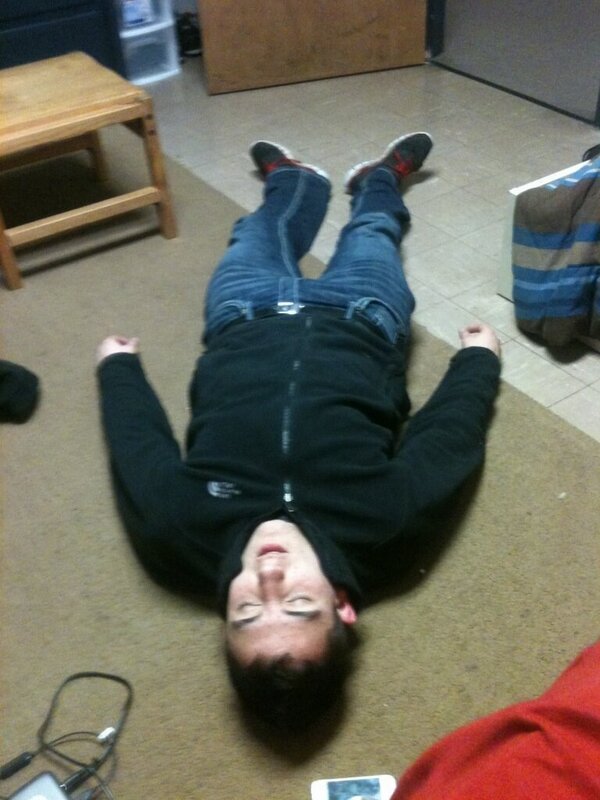 JohnSoto72's tweet photo. @CollegeBlckout fucked up Friday! http://t.co/Z96mShNNPH