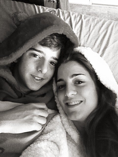 Buenos diass con mi pollo <a href="/miriamcb6/">Miriam Cañasveras</a>