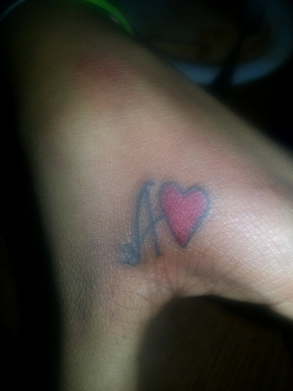 Vallesia's tweet photo. My niece first tat http://t.co/3aKp500CF8