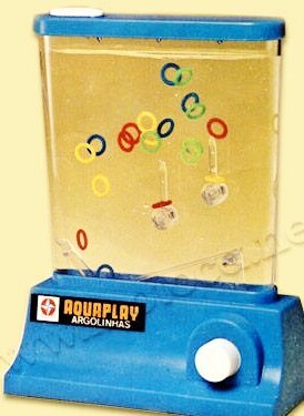 DeboConfesarQue's tweet photo. La persona que nunca se vició a esto, no tuvo infancia. http://t.co/8rwK3XoOq9