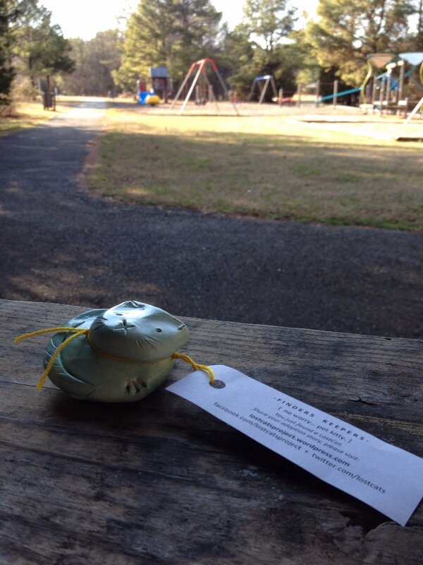 lostcats's tweet photo. @ShortPump Pouncey Tract Park picnic shelter. Adopt me! http://t.co/HTaVhheybS