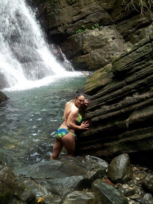 At the rainforest El Yunque in Puerto Rico :-) http://t.co/DdRSlpflZQ