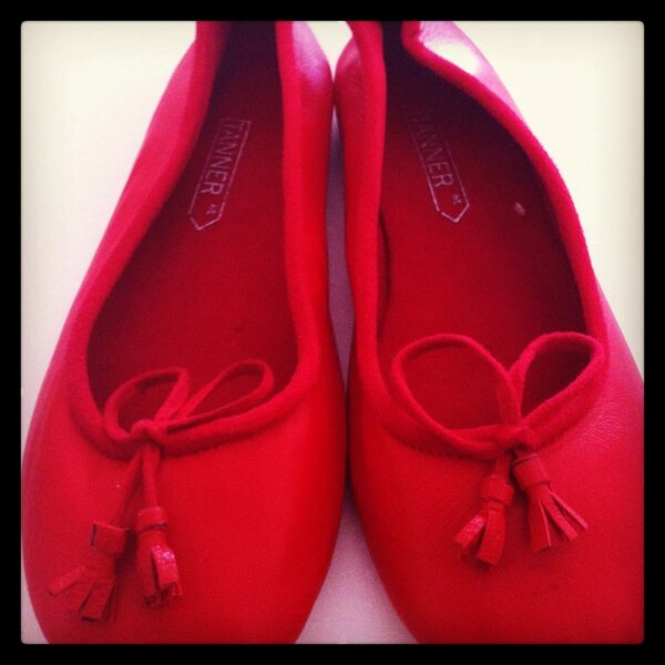 HelloRubyTues's tweet image. Love, love, love these red ballet shoes from Life Adorned, 693 Darling St, Rozelle.