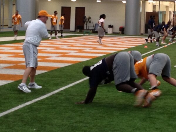 Vol_Football's tweet photo. Here's @UTCoachMahoney working it hard as the #Vols #RiseToTheTop http://t.co/qO3c1t3yQl