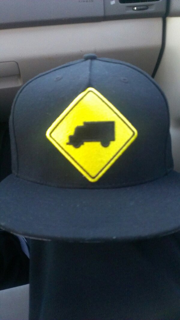 iHUSTLEhardd's tweet photo. #trukfit! http://t.co/YpPWgOad7g