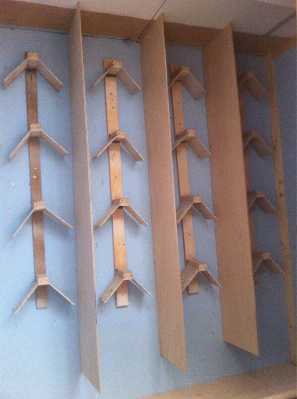 DeGebr's tweet image. Duivinnenhok klaargemaakt voor seizoen 2013!