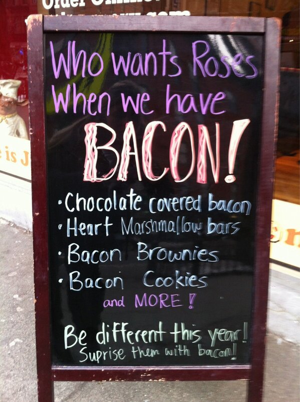 Cath_Cola's tweet photo. I may have found our next brunch spot @tMARCIprojects @just_bidusss @Chet_Steadman1 #TableBacon http://t.co/cWwQwgPu