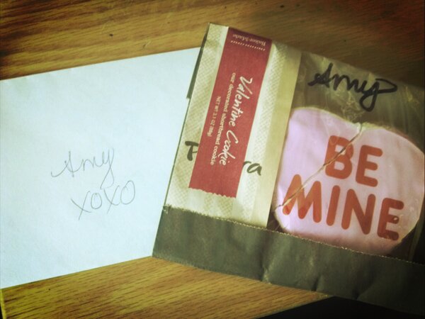 AmySidorakis's tweet image. My mom is the cutest #lisamoments #awww #loveher