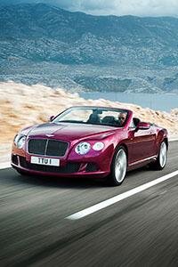 RMzine's tweet photo. The world’s fastest four-seat convertible The Continental GT #Bentley in this month's @RMzine http://t.co/IbkDRF3O http://t.co/j864SmGY