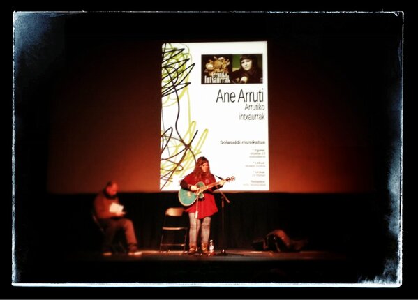 .<a href="/ArrutikoIntxaur/">Arrutiko Intxaurrak</a> zuzenean entzutearen luxua, gaur Modelo aretoan #Zarautz @GARA_anearruti #sorlekutik